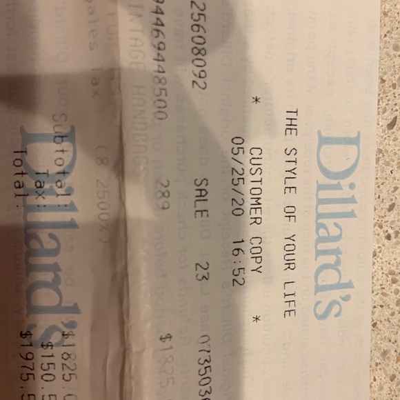 Louis Vuitton purse. - Picture 8 of 8